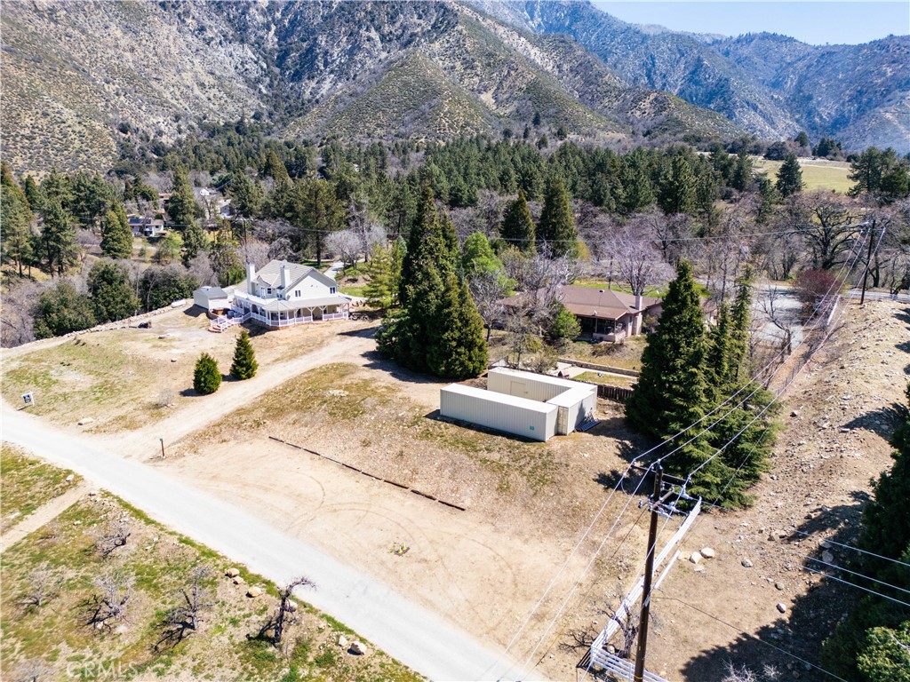 39285 Snowline Property Photo 7