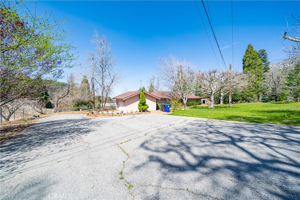 39285 Snowline Property Photo 33