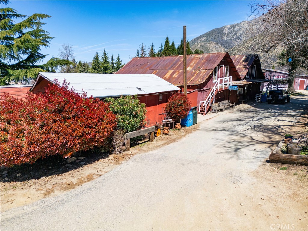 39285 Snowline Property Photo 37