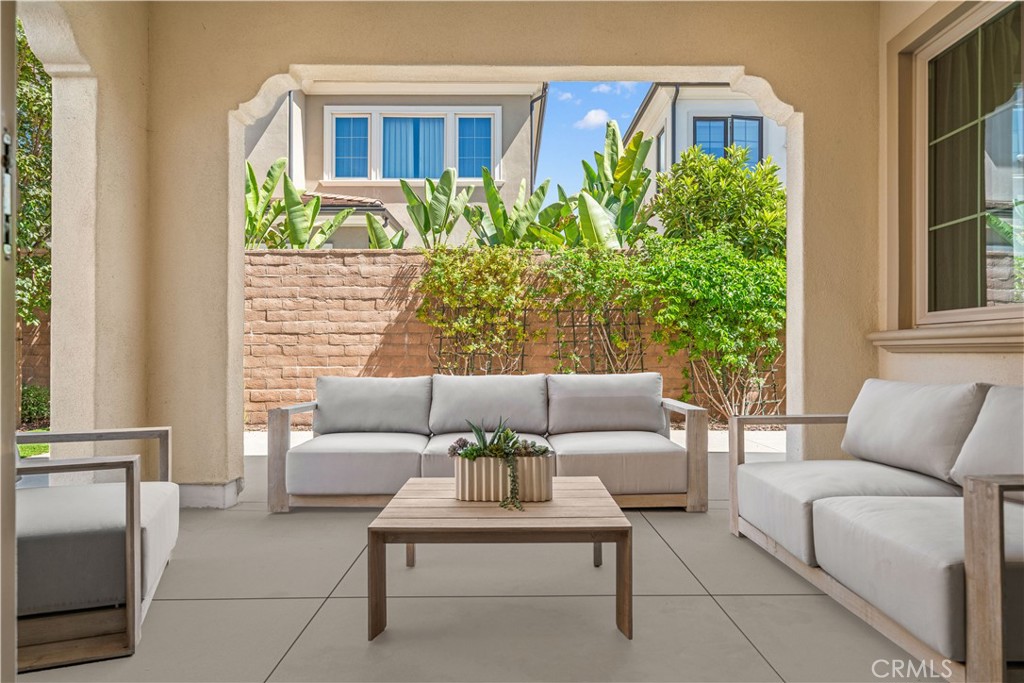 52 English Saddle Property Photo 17