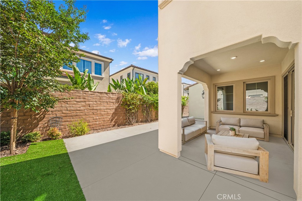 52 English Saddle Property Photo 19