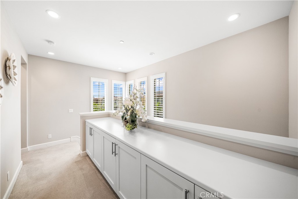 52 English Saddle Property Photo 36