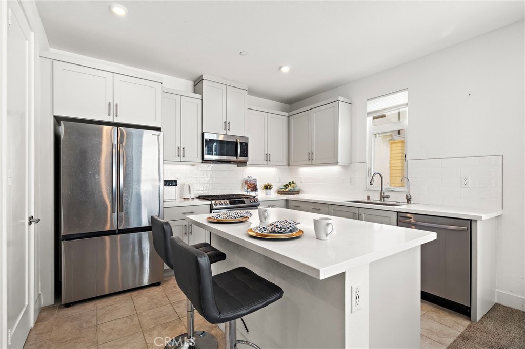 230 Abacus Property Photo 10