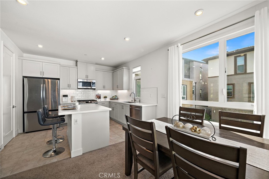 230 Abacus Property Photo 14
