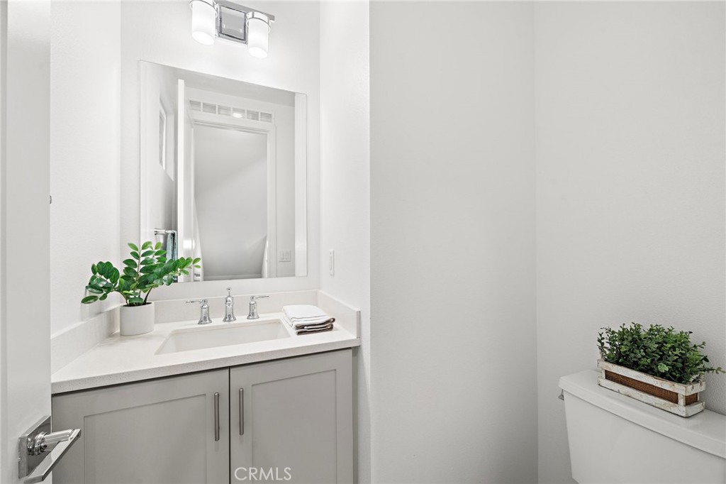 230 Abacus Property Photo 17