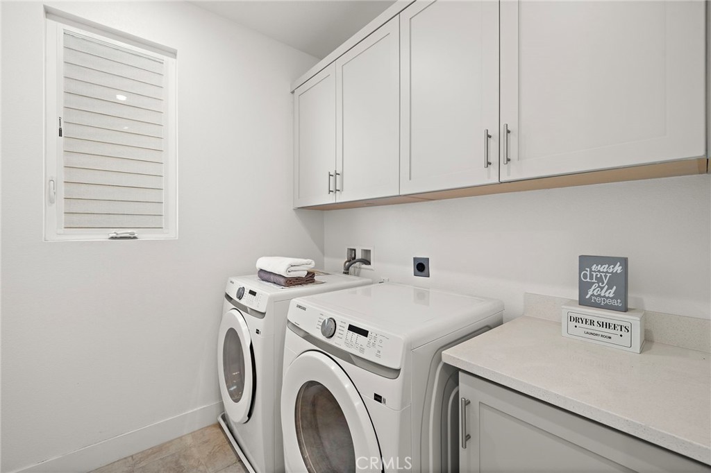 230 Abacus Property Photo 24