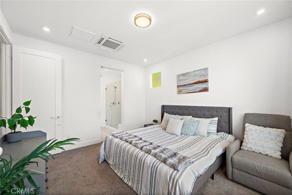 230 Abacus Property Photo 27