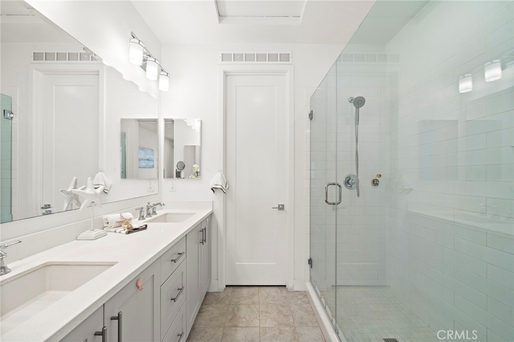 230 Abacus Property Photo 28
