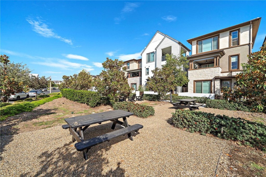 230 Abacus Property Photo 38