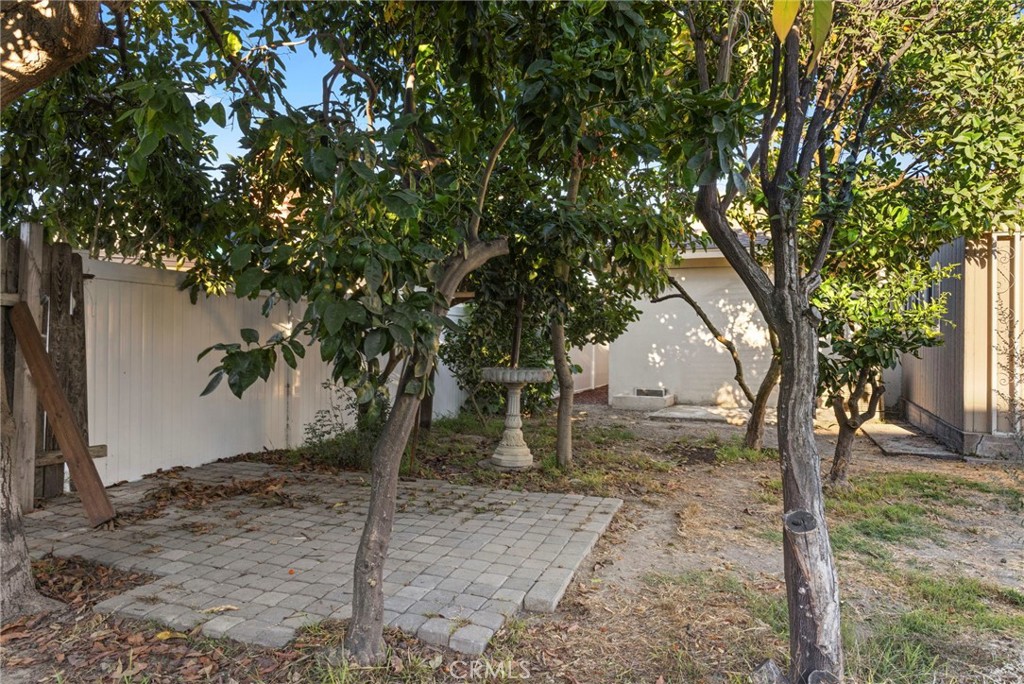 16451 Rhone Property Photo 25