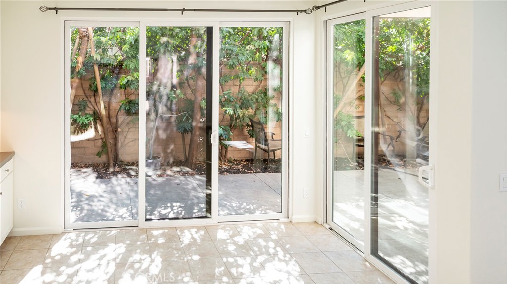 188 Crescent Moon Property Photo 5