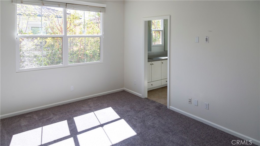 188 Crescent Moon Property Photo 7
