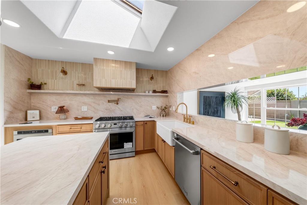 9574 Talbert Property Photo 19