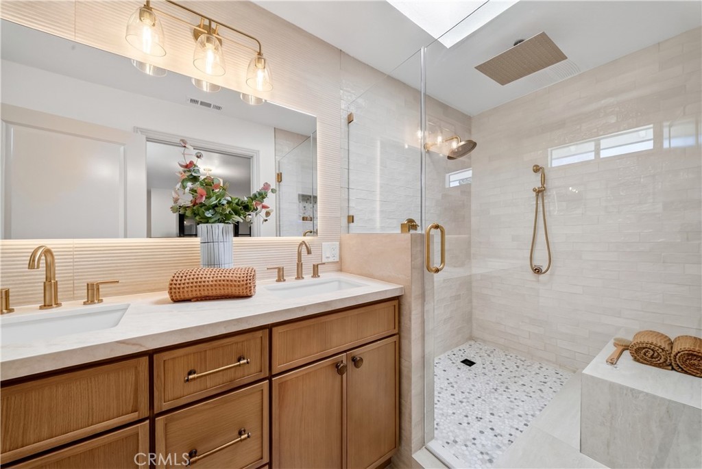 9574 Talbert Property Photo 29