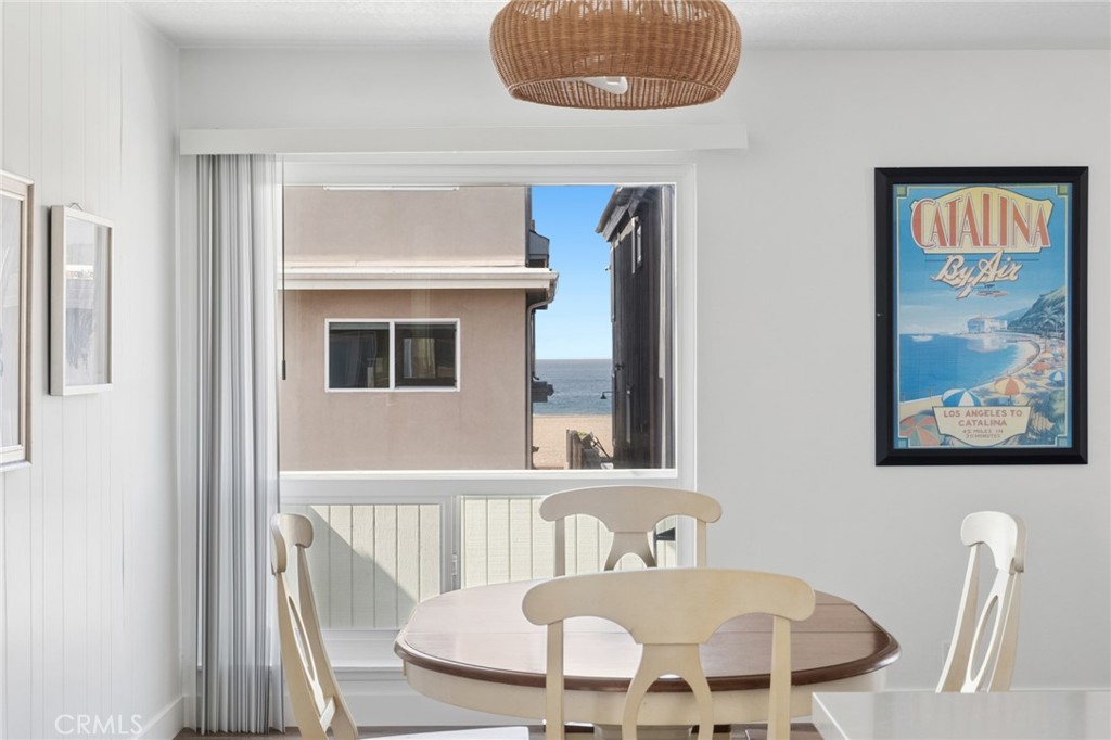 5212 Seashore B Property Photo 4
