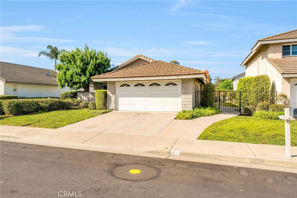 44 Sandpiper Property Photo 3