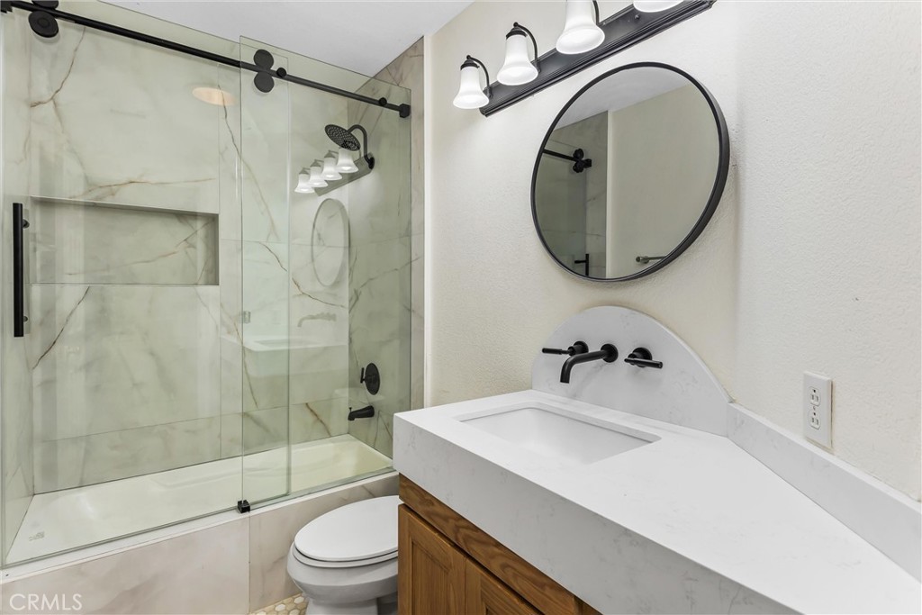 408 Edgemont Drive Property Photo 32