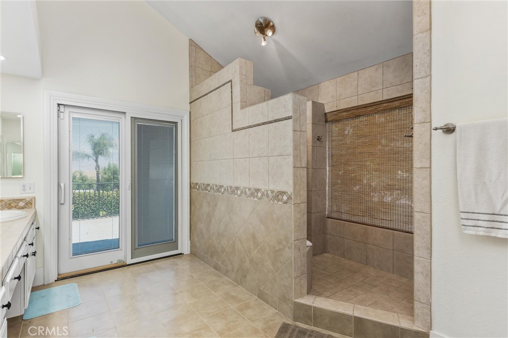 408 Edgemont Drive Property Photo 36