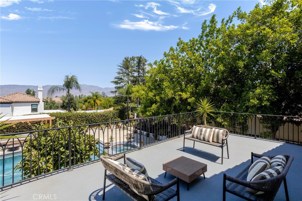 408 Edgemont Drive Property Photo 40