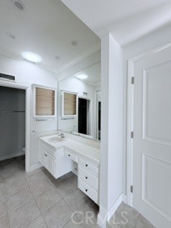 14921 Featherhill Road Property Photo 16