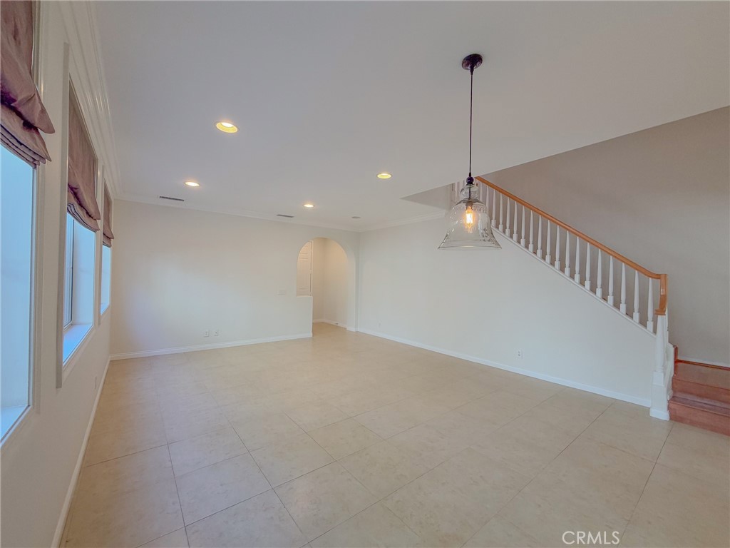 82 Laurelhurst Property Photo 10