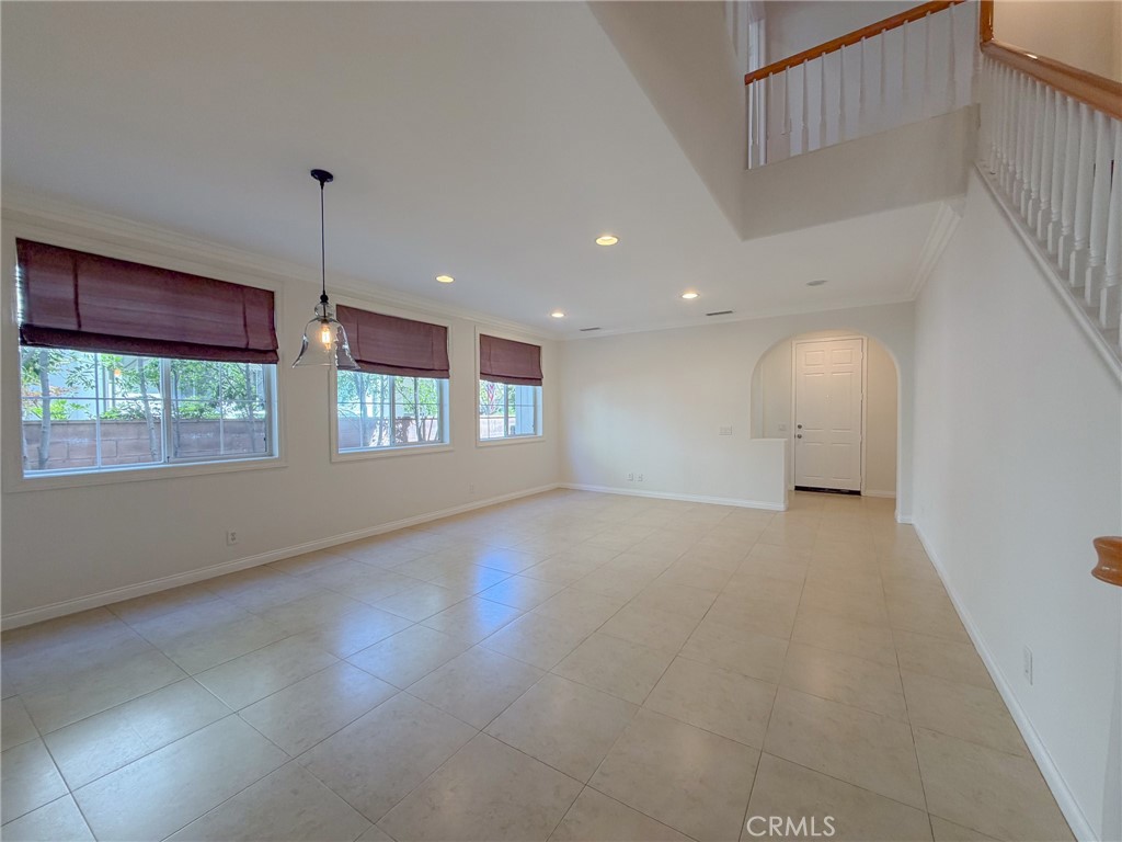 82 Laurelhurst Property Photo 11
