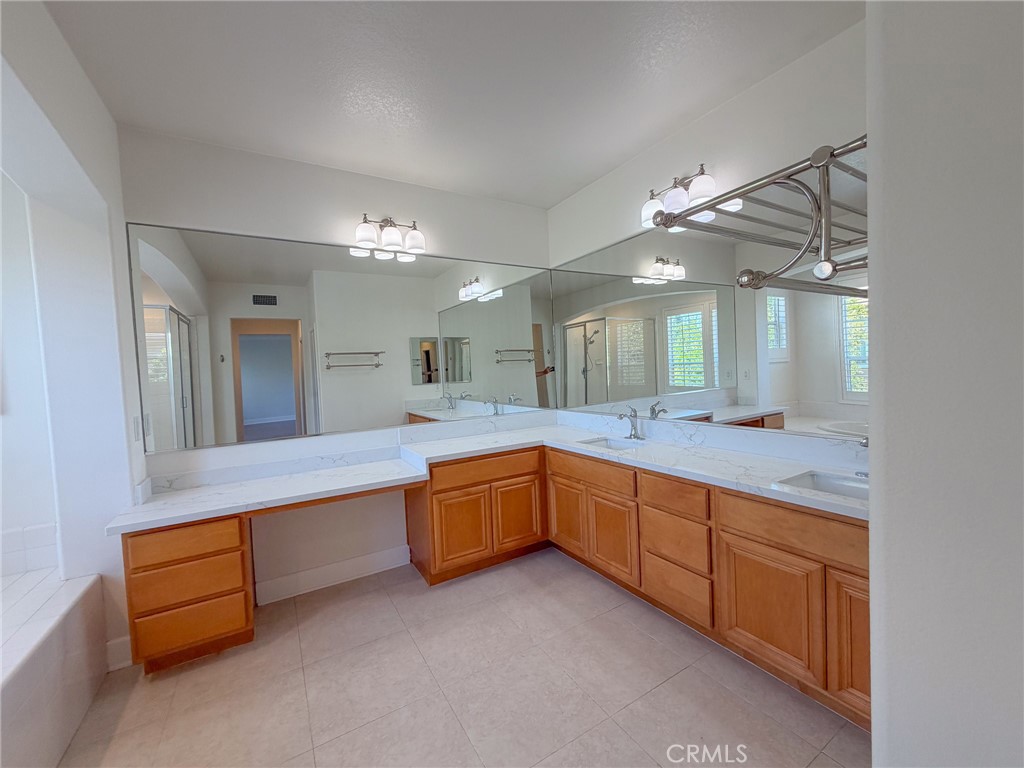 82 Laurelhurst Property Photo 54