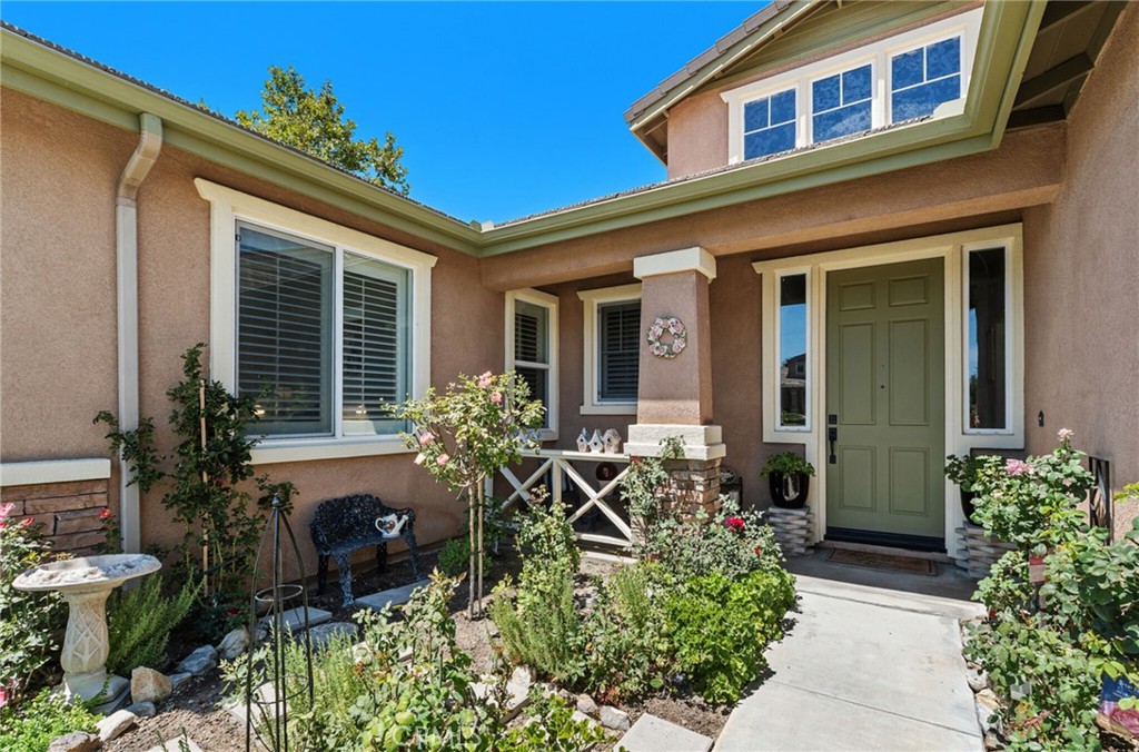 35597 Hawkeye Property Photo 3