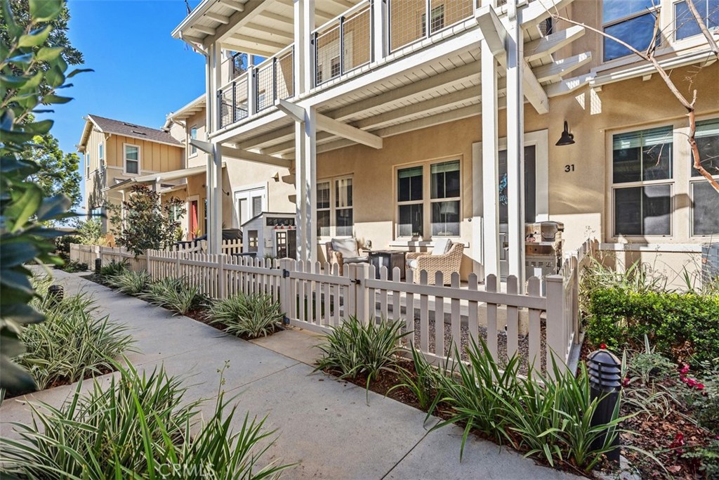 31 Promesa Avenue