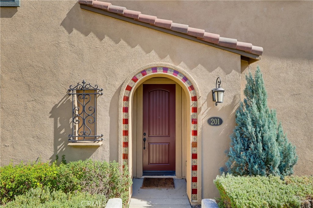 201 Encanto Property Photo 3