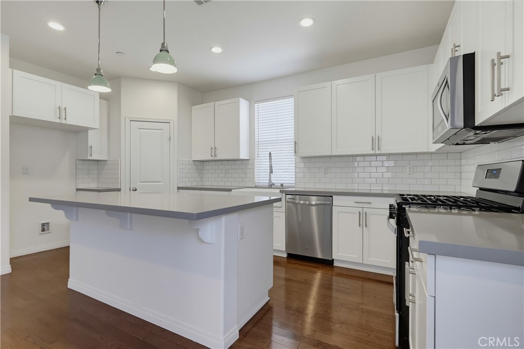 201 Encanto Property Photo 7
