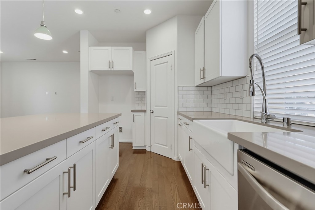 201 Encanto Property Photo 10