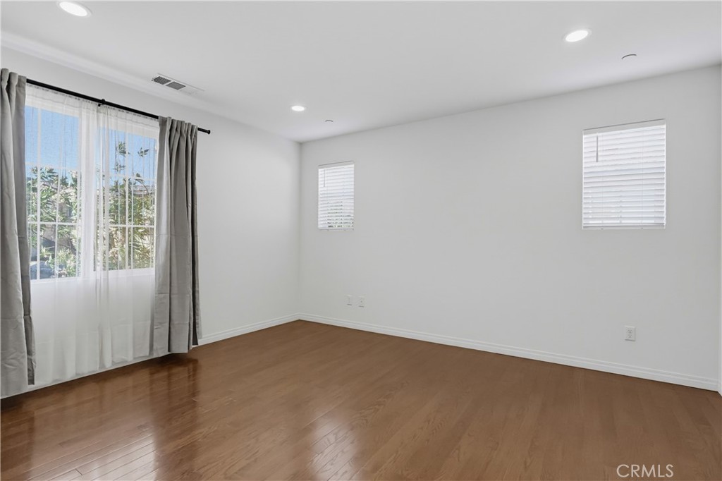 201 Encanto Property Photo 15