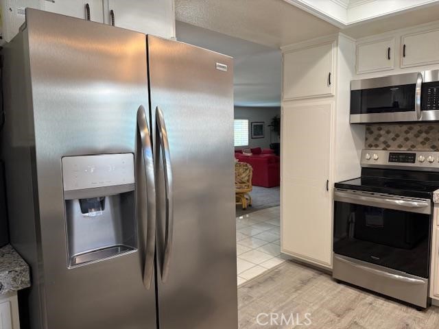 2397 Via Mariposa W 3h Property Photo 21