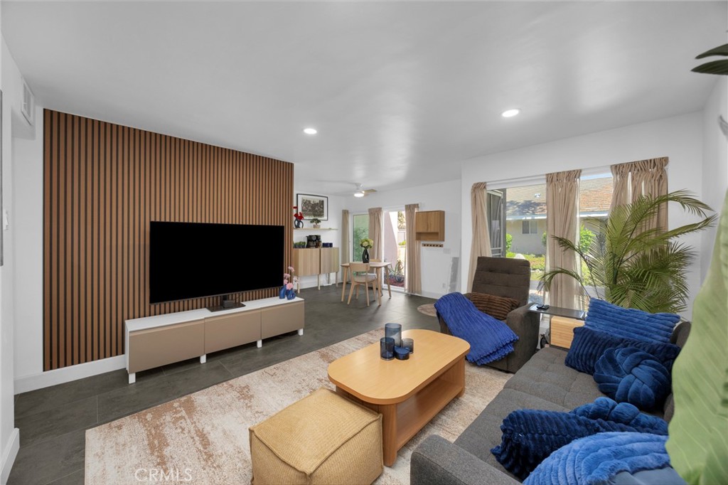 10760 Knott Property Photo 4
