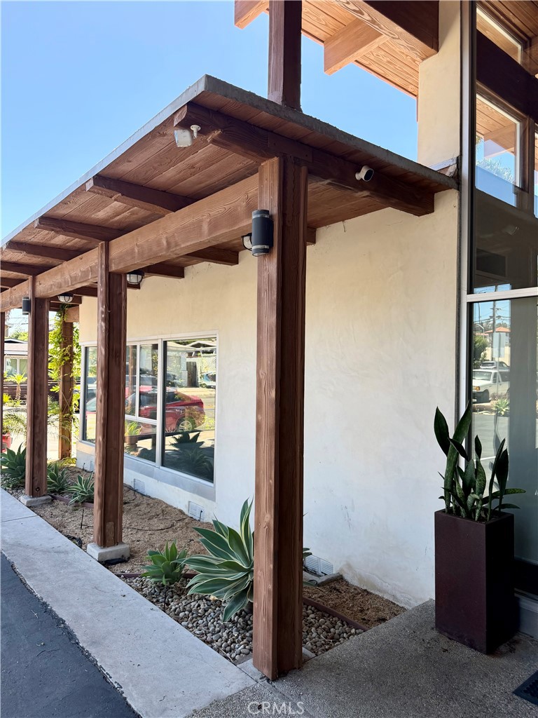 110 W Escalones A Property Photo 3