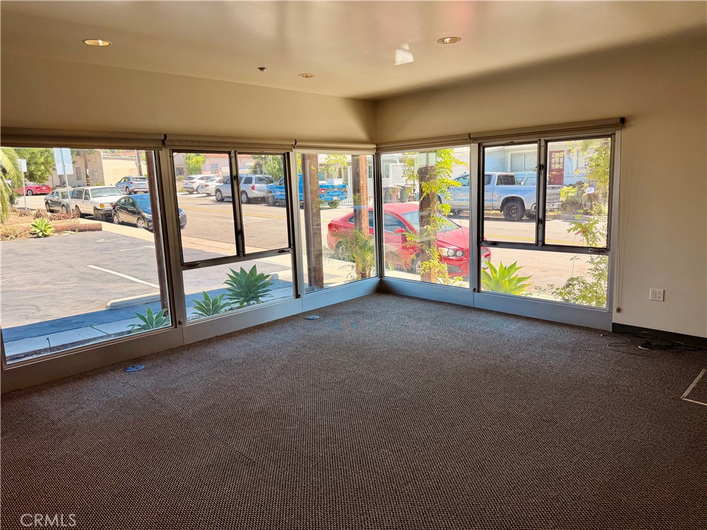 110 W Escalones A Property Photo 10