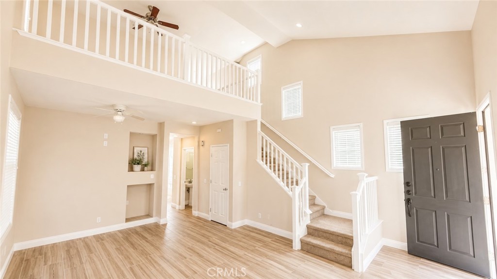351 Jessica Property Photo 2