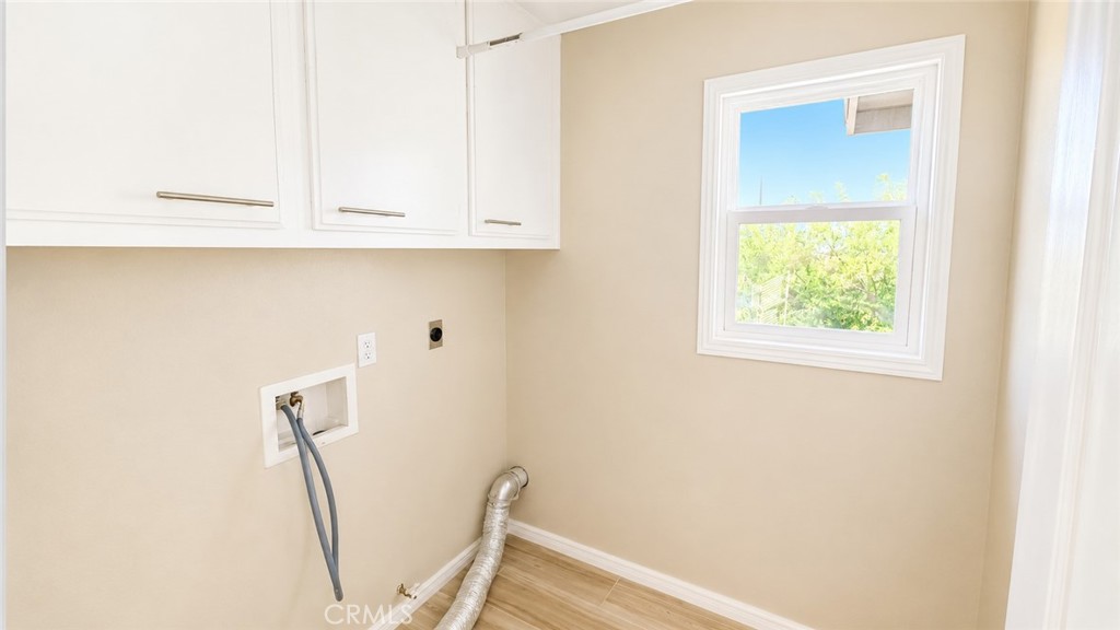 351 Jessica Property Photo 26