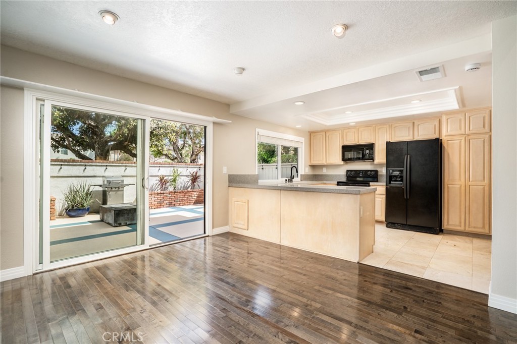 8537 Courreges Court Property Photo 11