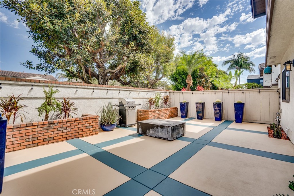 8537 Courreges Court Property Photo 40