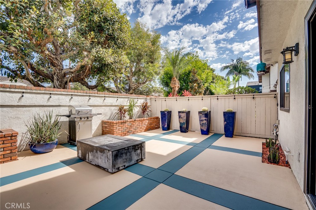 8537 Courreges Court Property Photo 41