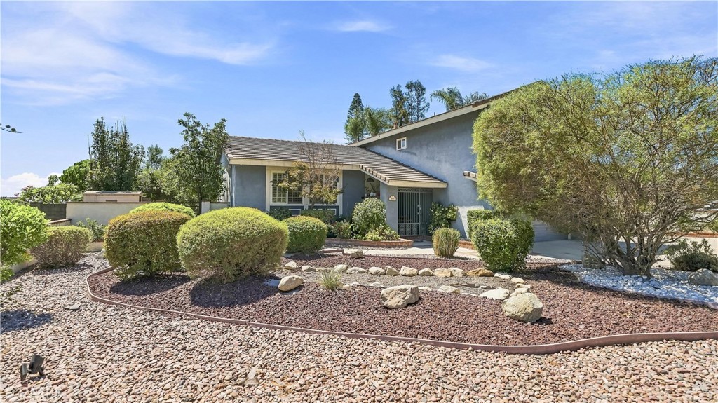 8449 Lemon Avenue Property Photo 17