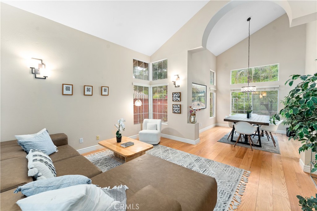 1535 San Almada Road Property Photo 4