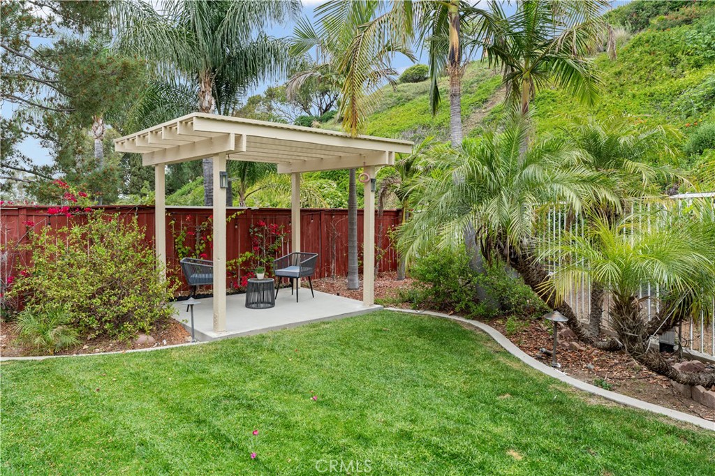 1535 San Almada Road Property Photo 13