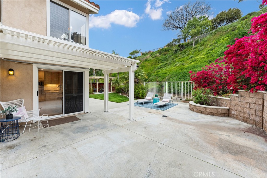 1535 San Almada Road Property Photo 14