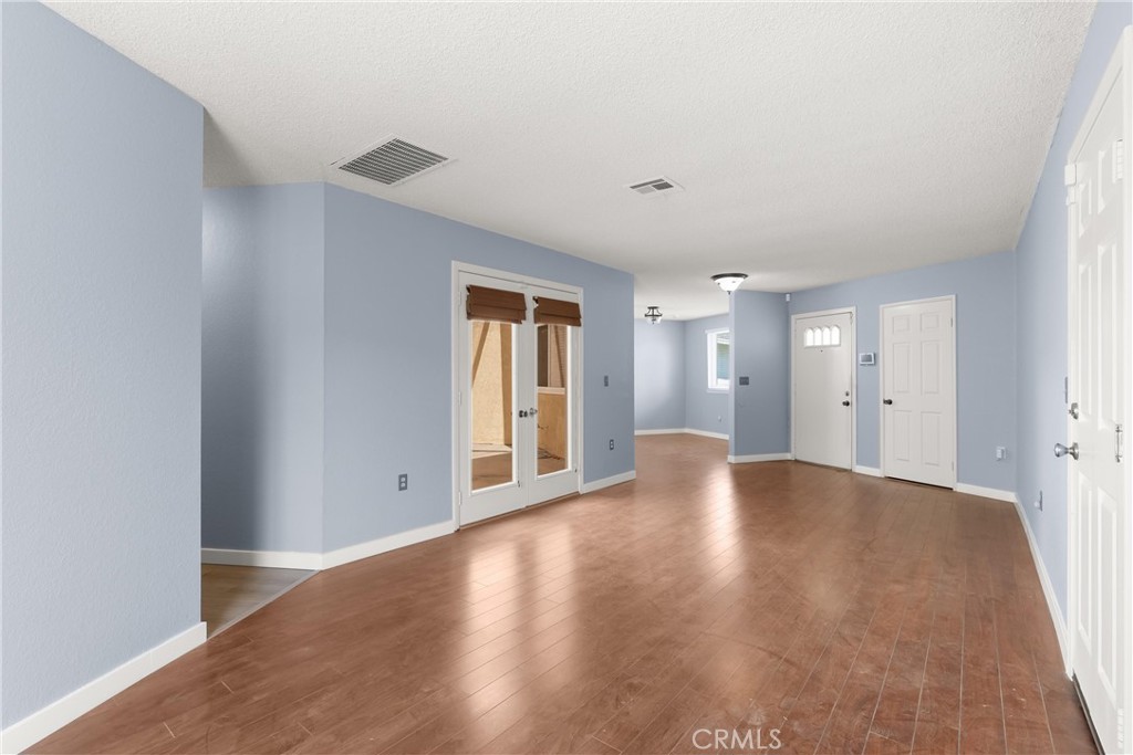 1068 Occidental Circle Property Photo 6