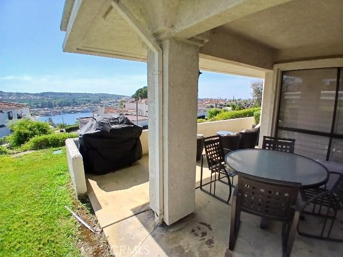27842 Esporlas Property Photo 1
