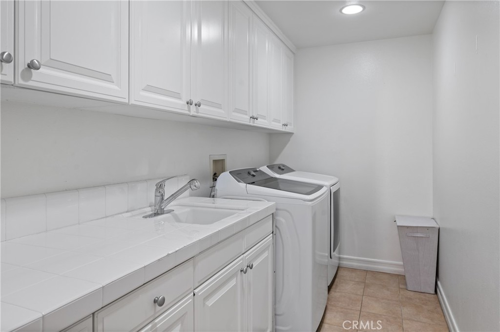 23 Castlerock Property Photo 28