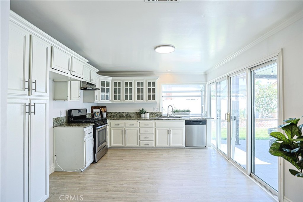 16716 Dory Property Photo 18